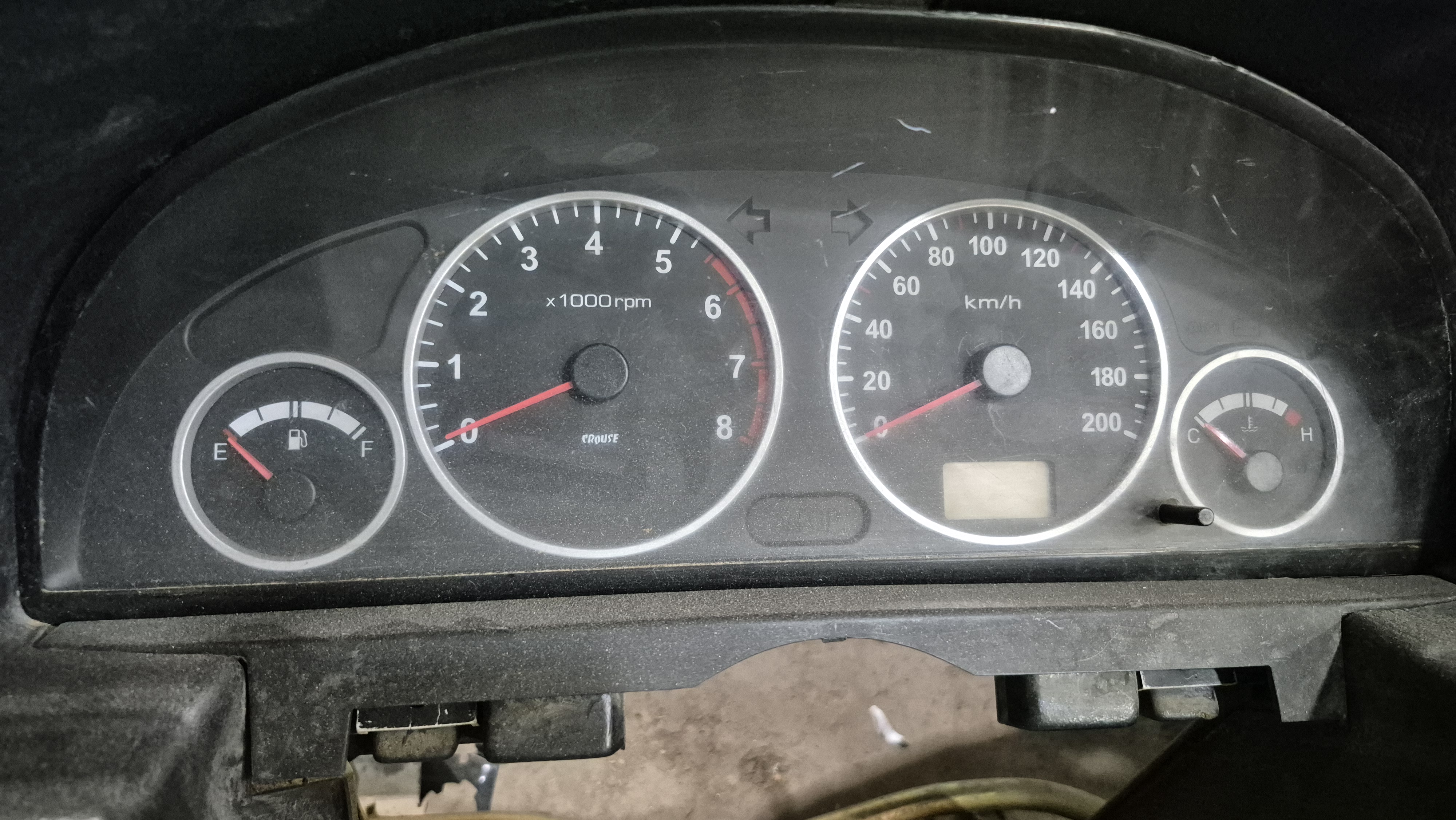 کیلومتر پژو۴۰۵ استوک