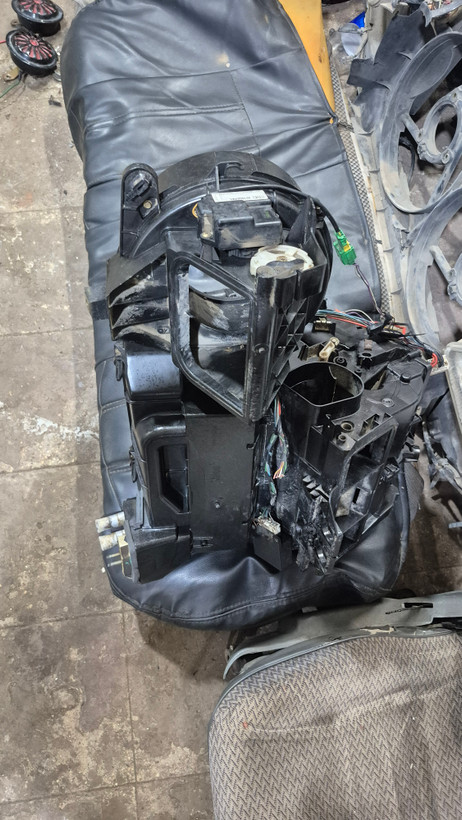 پوسته کامل بخاری و کولر پژو آردی و روآ استوک