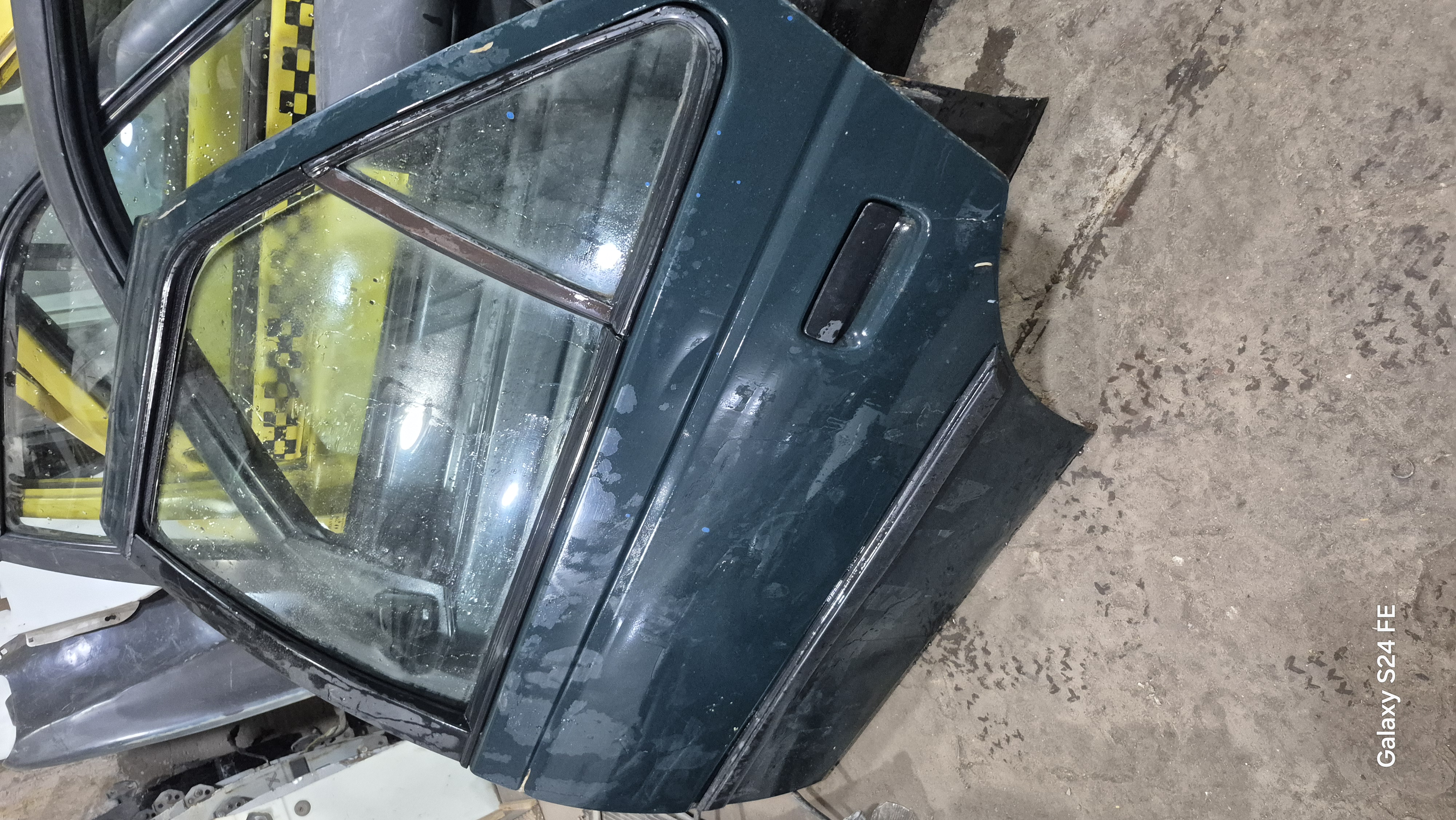 درب پژو استوک